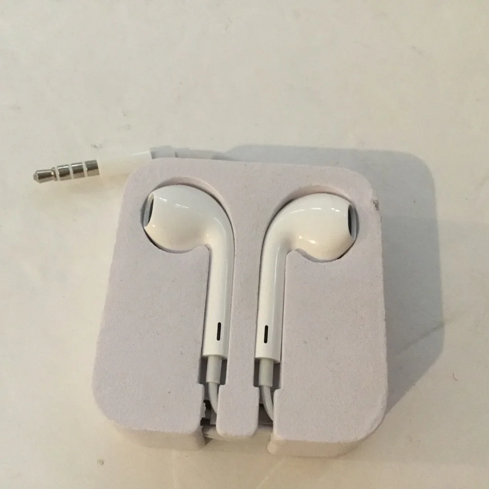 Apple Lightning Cable and Connector - White